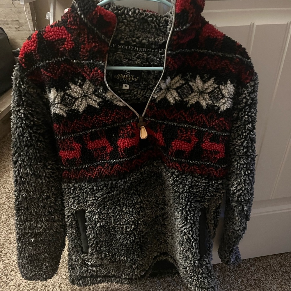 Simply southern pullover